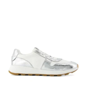 Baskets TRVL LITE Retro Runner pour femme Baskets TRVL LITE Retro Runner pour femme
