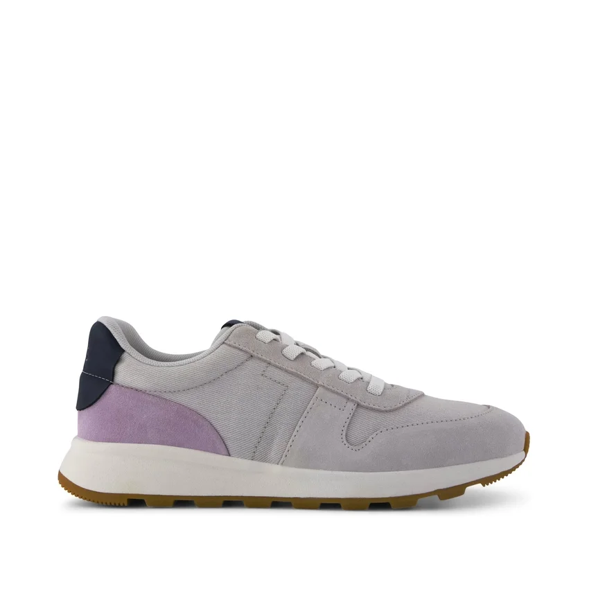 Baskets TRVL LITE Retro Runner pour femme Baskets TRVL LITE Retro Runner pour femme