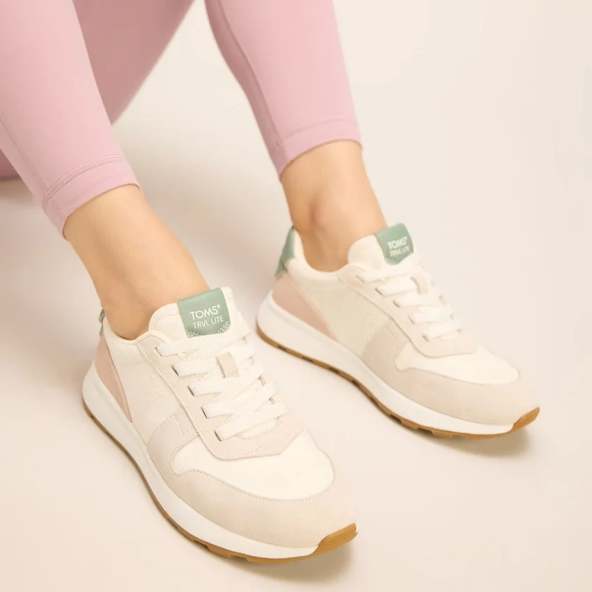 Baskets TRVL LITE Retro Runner pour femme Baskets TRVL LITE Retro Runner pour femme