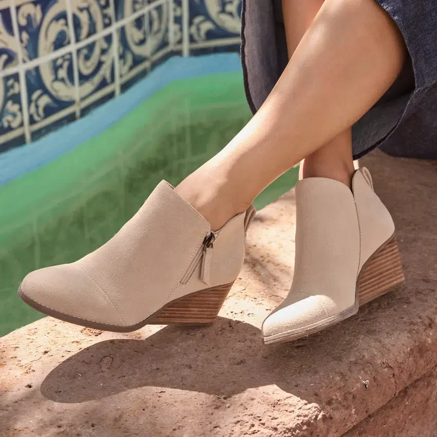 Bottes à talon compensé Goldie pour femme Bottes à talon compensé Goldie pour femme