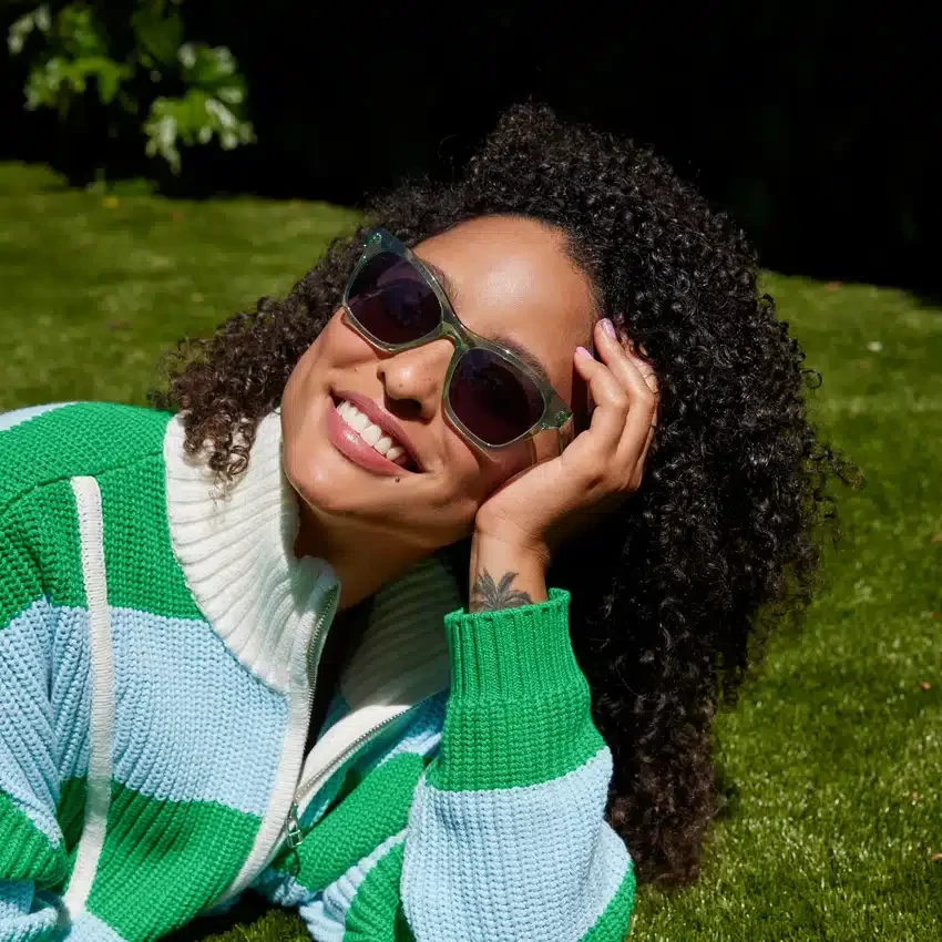 Lunettes de Soleil Margot pour femme, fabriquées à la main Lunettes de Soleil Margot pour femme, fabriquées à la main
